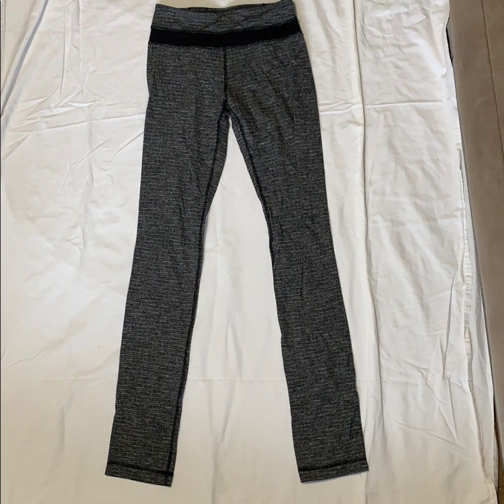 Lululemon Leggings- Size 6